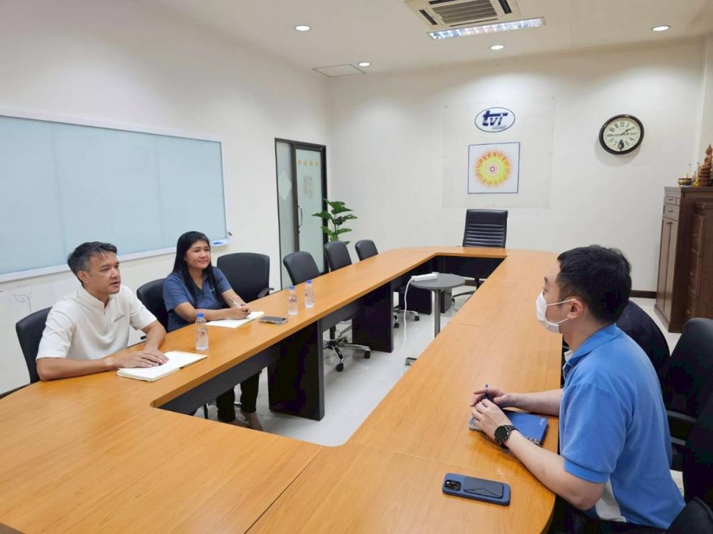 DIPROM CENTER 11 ลงพื้นที่ติดตามการดำเนินงาน กิจกรรมยกระดับสถานประกอบการด้วยการประยุกต์ใช้เทคโนโลยีหุ่นยนต์ ระบบอัตโนมัติและดิจิทัล“เปลี่ยน” ให้ดีพร้อม