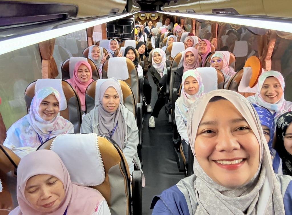 #DC11 จัดกิจกรรมสัมมนาเชิงปฏิบัติการ"เสริมสร้างเครือข่ายการเชื่อมโยงในอุตสาหกรรมเสื้อผ้าสำเร็จรูปและศึกษาดูงาน