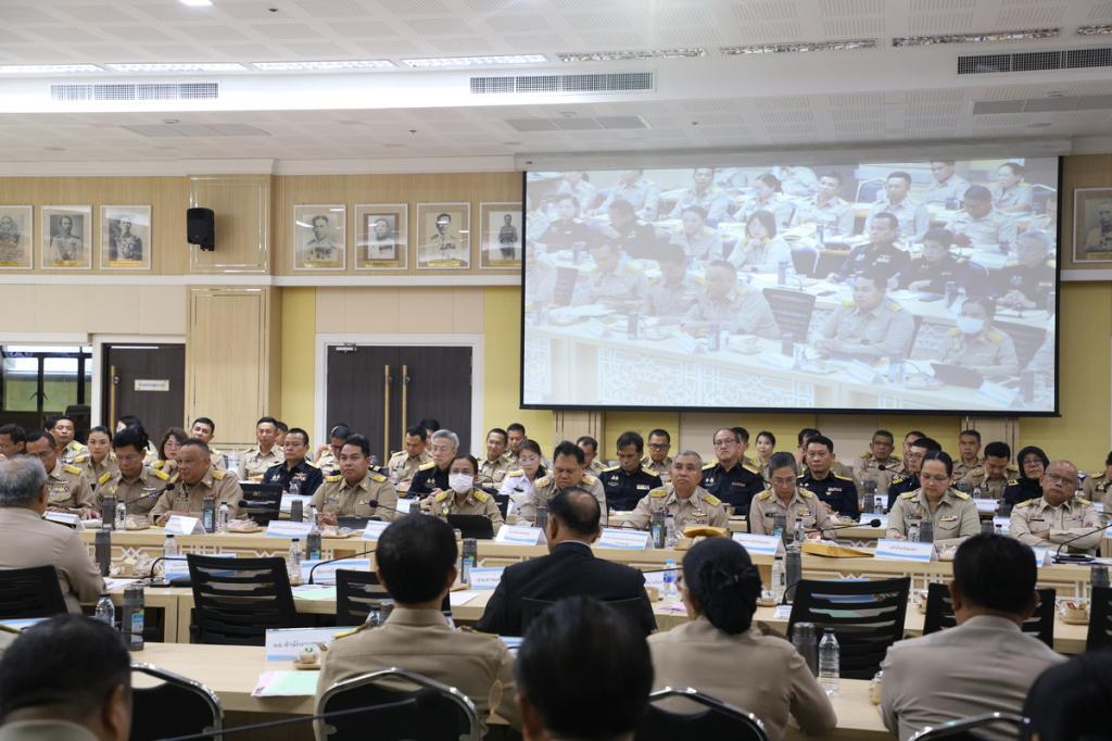 #ประชุมคณะกรมการจังหวัด หัวหน้าส่วนราชการ นายอำเภอ หัวหน้าหน่วยงานรัฐวิสาหกิจ และภาคเอกชน เพื่อติดตามความก้าวหน้าและผลการดำเนินงานในเดือนมิถุนายน  พ.ศ.2568