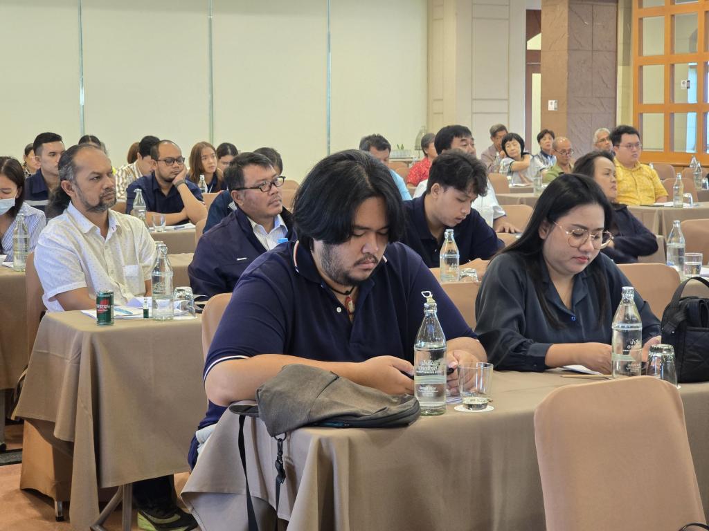 #DC 11 เข้าร่วมสัมมนาเผยแพร่ความรู้ความเข้าใจด้านพลังงานสะอาด “Energy transition”