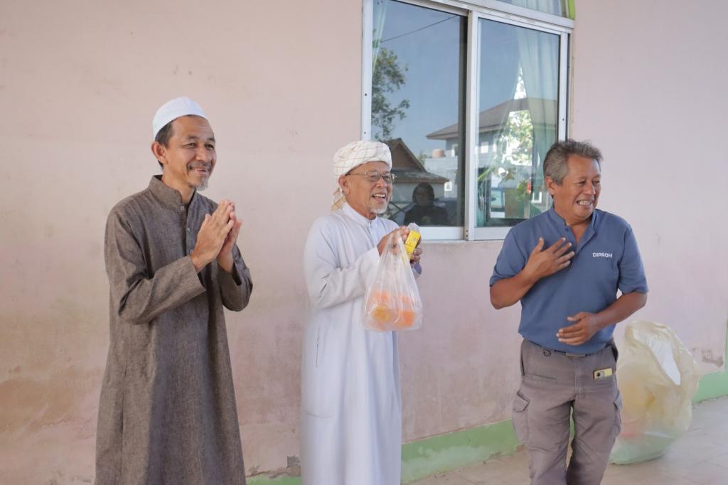 กิจกรรม  “การบริจาคแห่งศรัทธา ตามหลักศาสนาอิสลาม” Diprom Giver